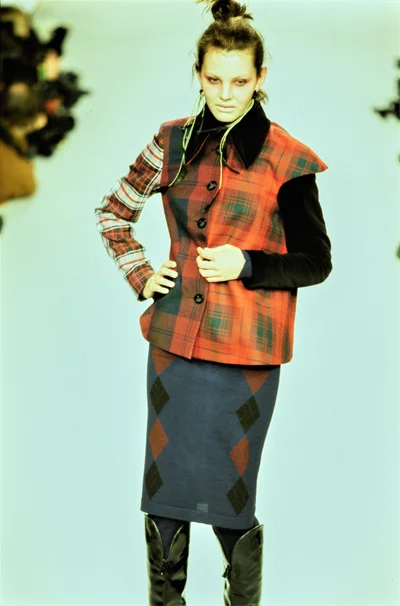 Look 30